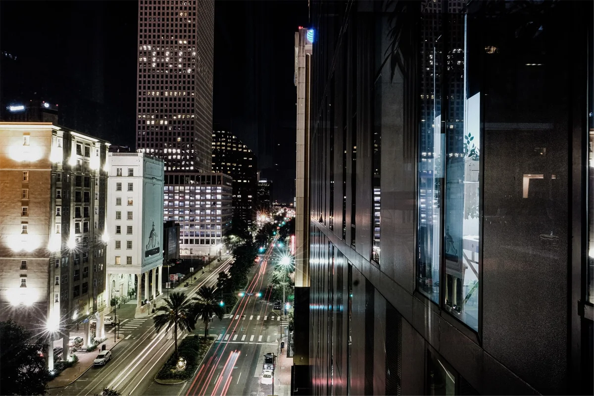 930 Poydras Apartment Building Looking Down Poydras Ave
