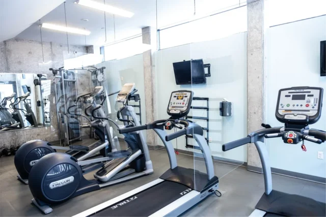 930 Poydras Apartments Fitness Center and Gym for Reesidents